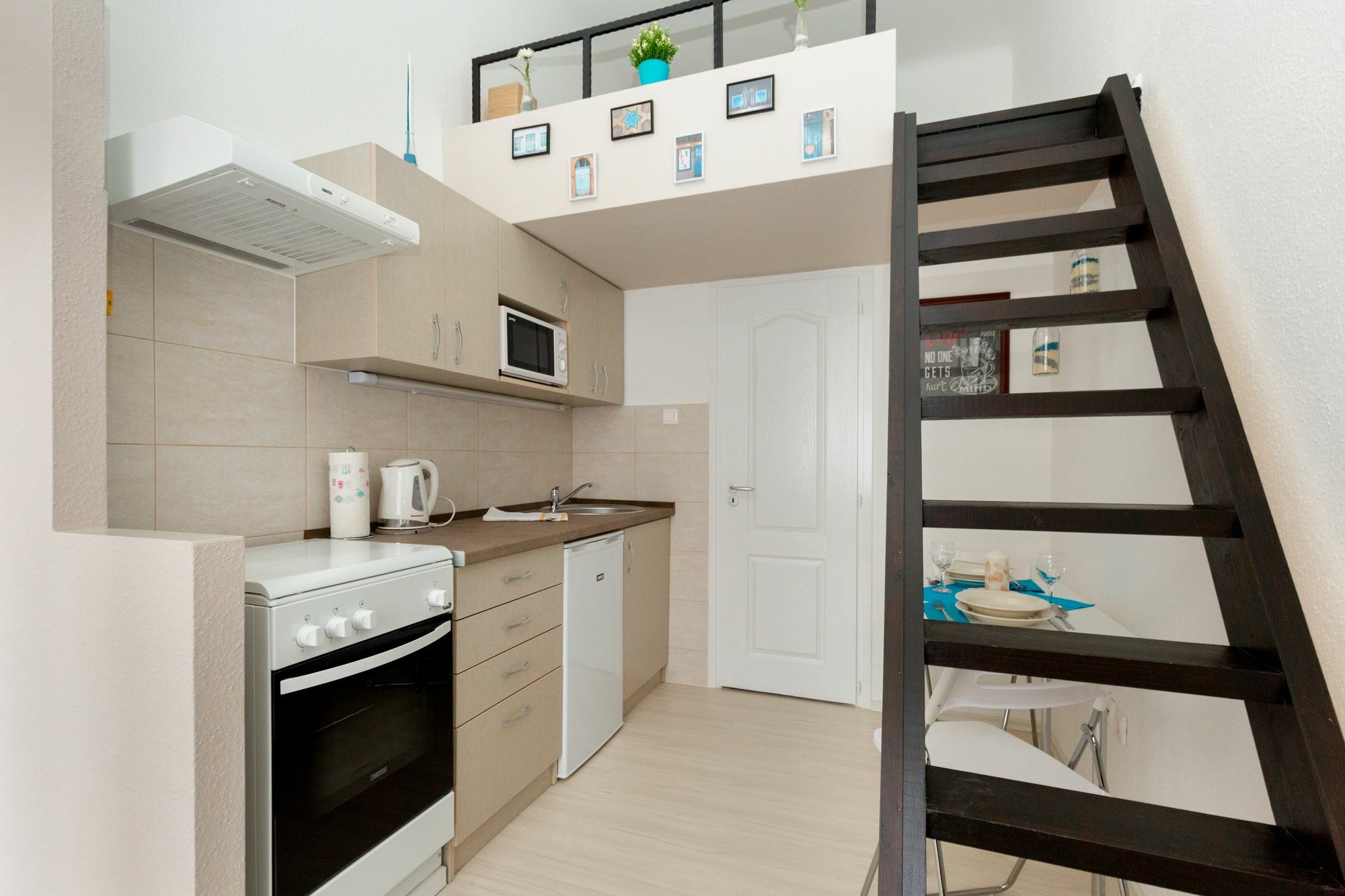 Bpm-Little Nest In Central Budapest Esterno foto